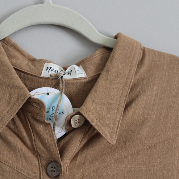 New In Linen Romper - Picture 3 of 3